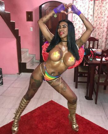 Inês Brasil