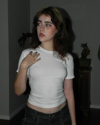 Isabella Angelina