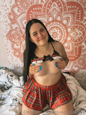 itsyagirlpazfree