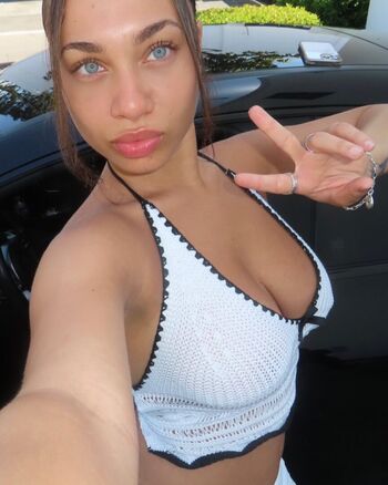 Jada Durroh