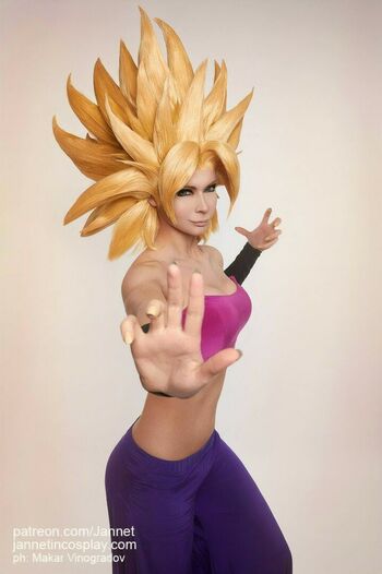 Jannet In Cosplay