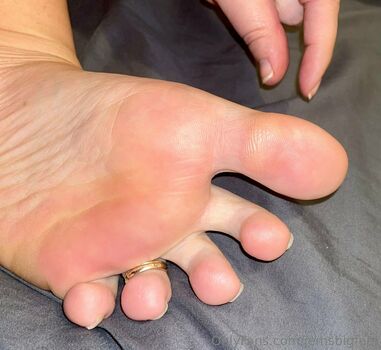 jemsbigfeet