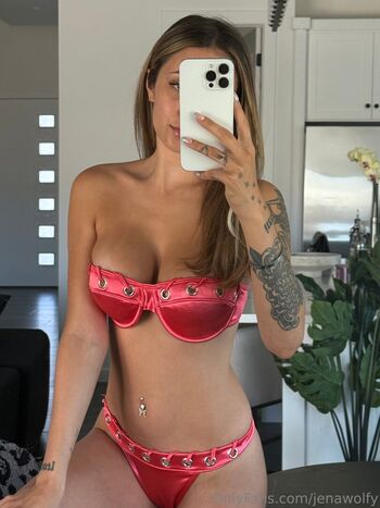 jenawolfy