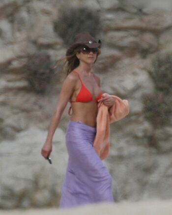 Jennifer Aniston