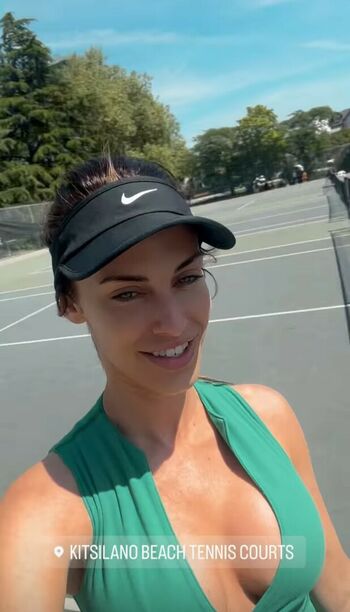 Jessica Lowndes