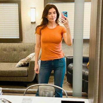 Jewel Staite