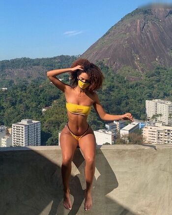 Juliana Nalu