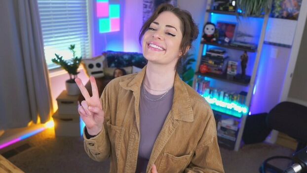 KatiePetersPlays
