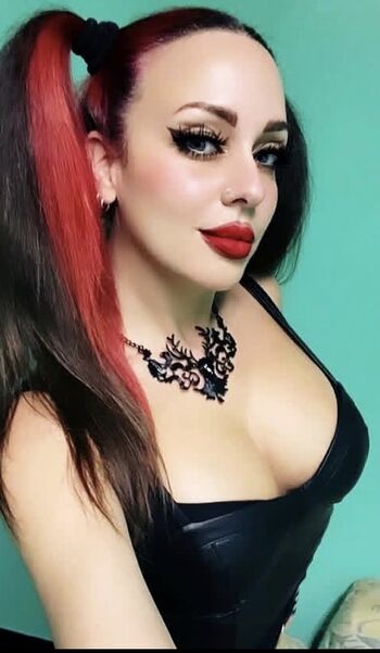 Katt Scarlett