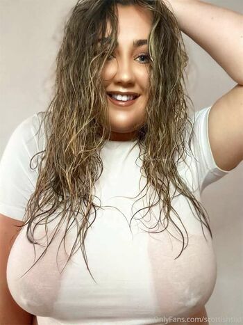 kellycarmichael