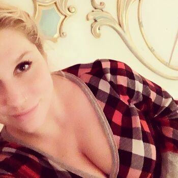 KeshaRose