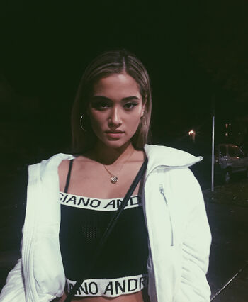 Kierra H Folsom