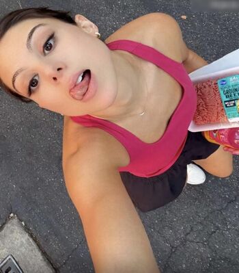 Kira Kosarin