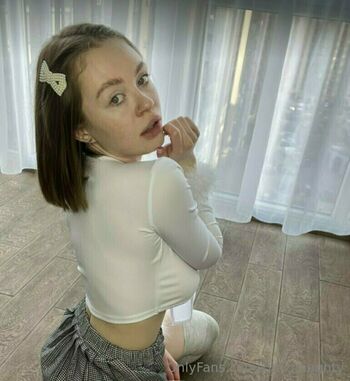 kira_naughty