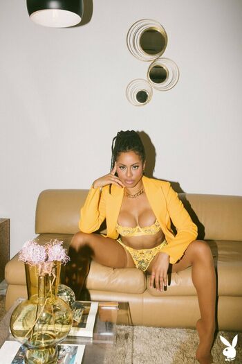 Kira Noir