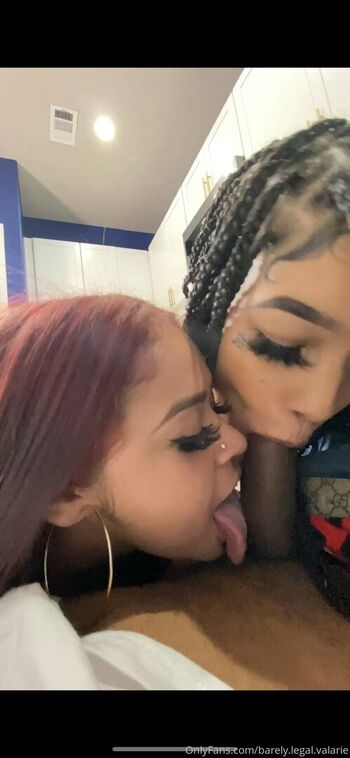 kisssingcousins