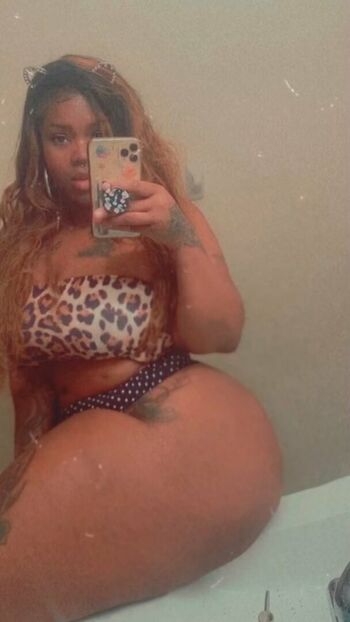 krissylovesroses