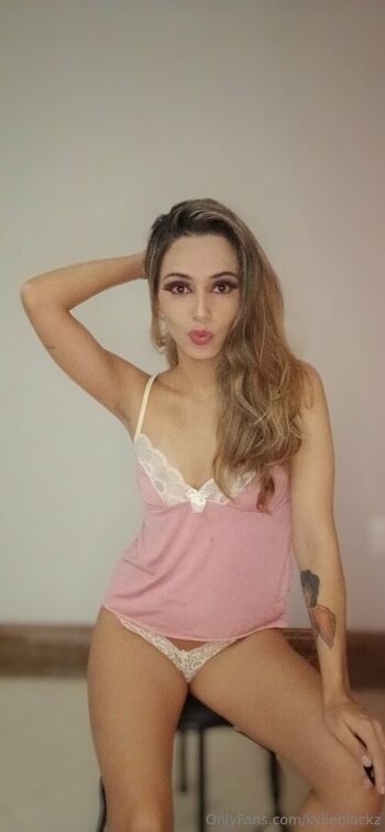 kylieblackz
