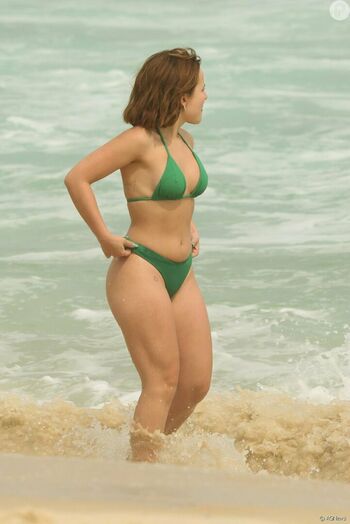 Larissa Manoela