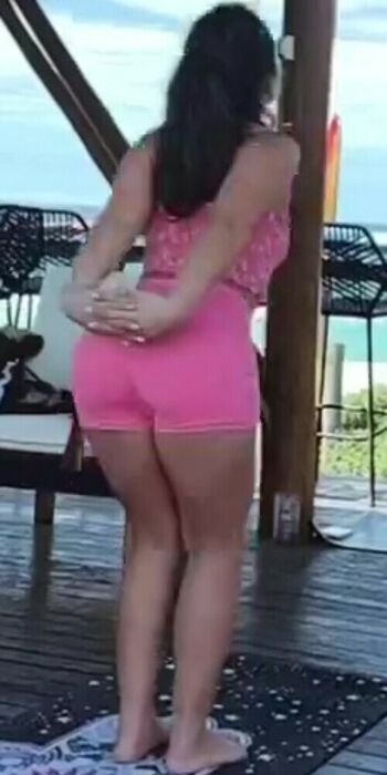 Larissa Manoela