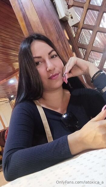 latoxica_a