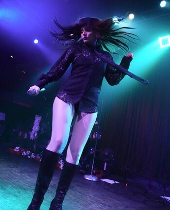 Lauren Mayberry