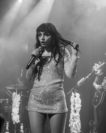 Lauren Mayberry