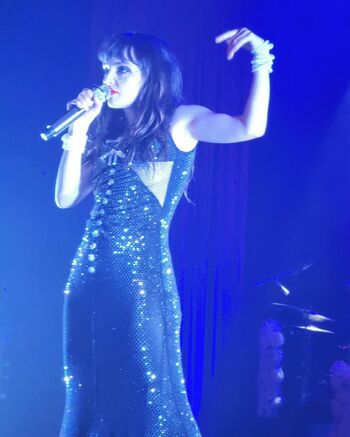Lauren Mayberry