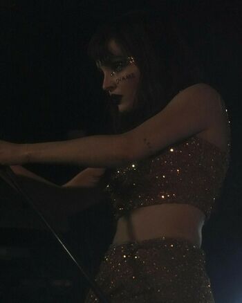 Lauren Mayberry