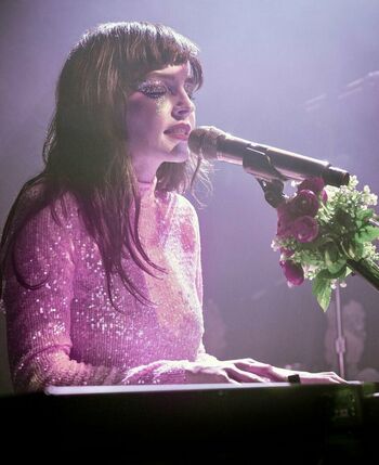 Lauren Mayberry