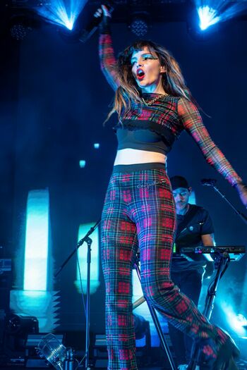 Lauren Mayberry