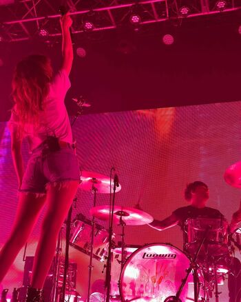 Lauren Mayberry