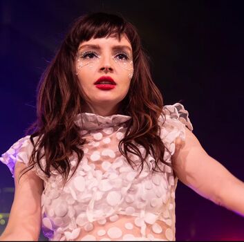 Lauren Mayberry