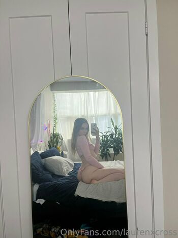 laurenxcross