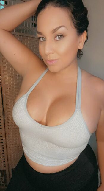 Leila Nicole