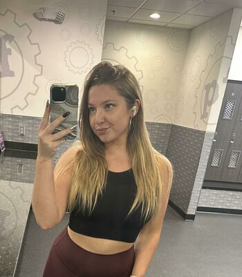 Lexi Love