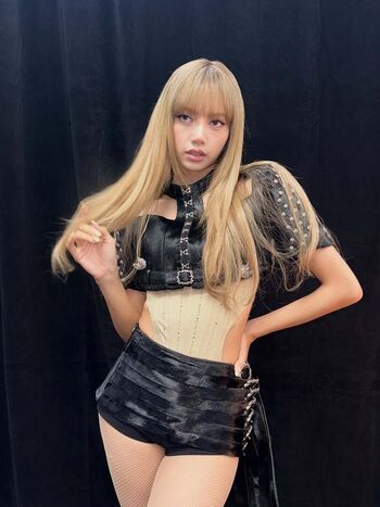 Lisa Blackpink