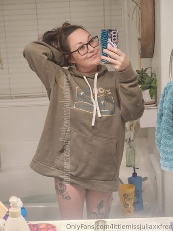 littlemissjuliaxxfree