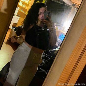 Lizaa
