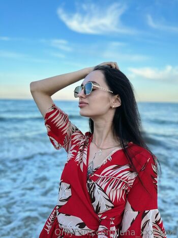 luna_xxx_love