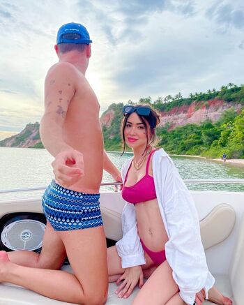 Maricel Freire Hotwife
