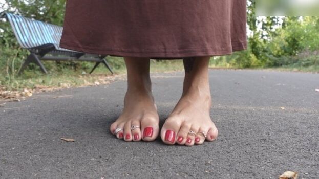 Marie French Feetgirl