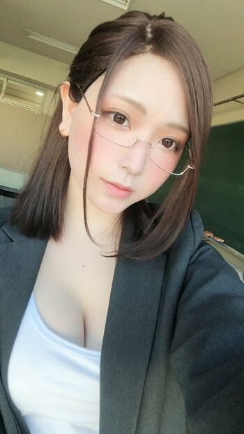 Marina Amatsu