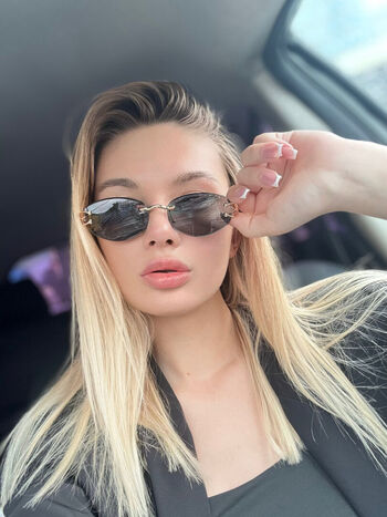 mary_love_is