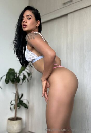 megairisxxx