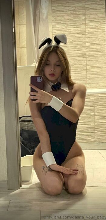 mia_moone