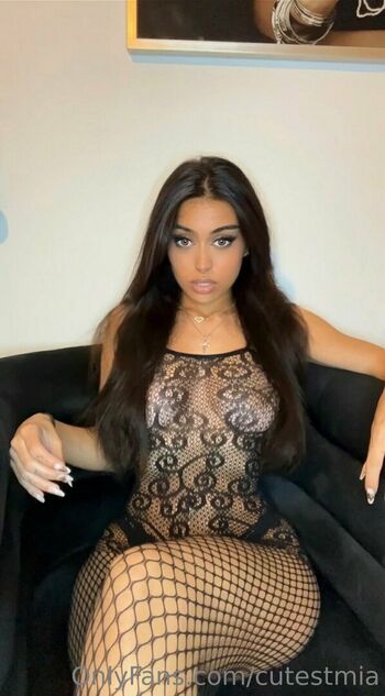 Mia Rosales