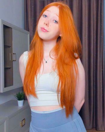 Michelle_Redhair