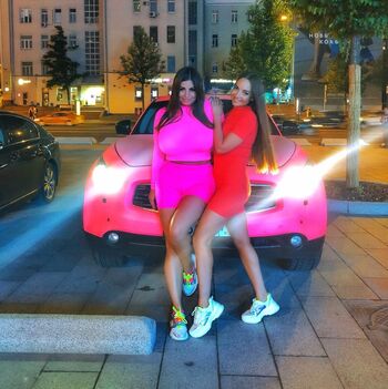 Mila Pink