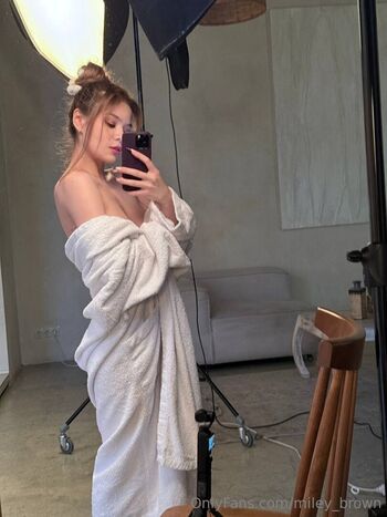 miley_brown